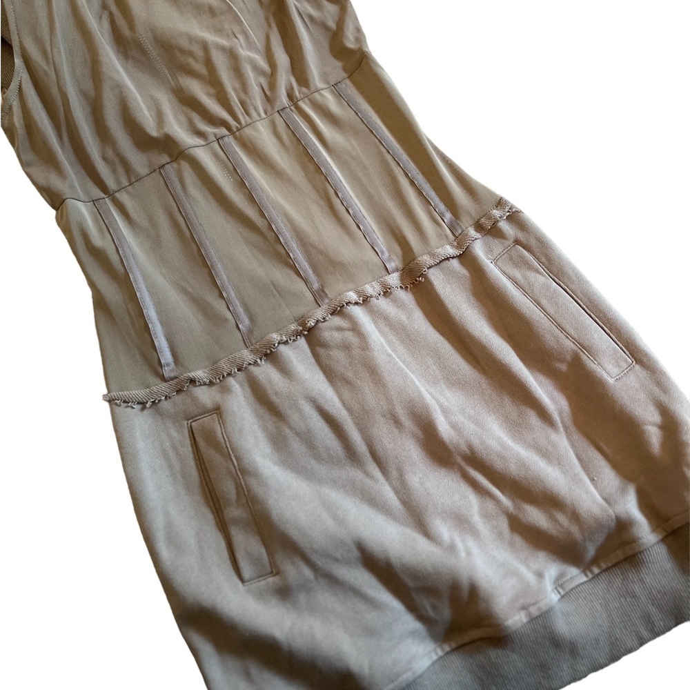 New M size dress mini length, has a corset underneath and a crop hoodie over A5. - Picture 2 of 6